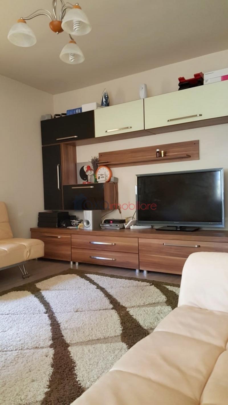 Apartament 2 camere de vanzare in Floresti