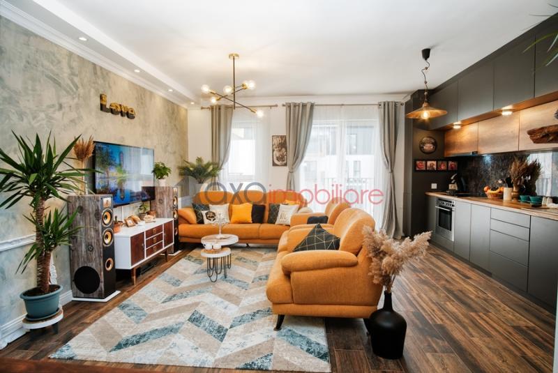 Apartment 3 rooms for sell in Floresti