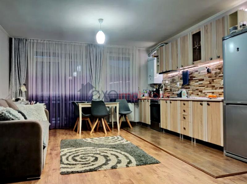 Apartment 2 rooms for sell in Floresti