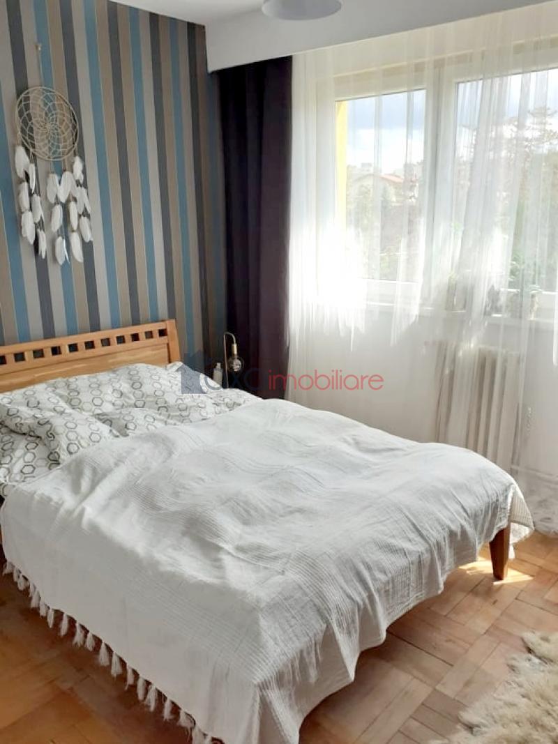 Apartament 4 camere de vanzare in Cluj-Napoca, cartier Manastur