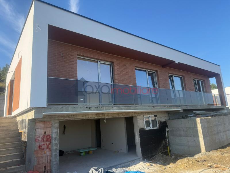 Casa 4 camere de vanzare in Dezmir